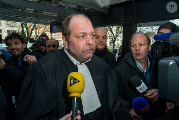 Maître Eric Dupond-Moretti, avocat de David Roquet, ex-directeur d'une filiale du groupe Eiffage, arrive pour l'ouverture du procès de proxénétisme aggravé dit de "l'affaire du Carlton" au tribunal correctionnel de Lille, le 2 février 2015.