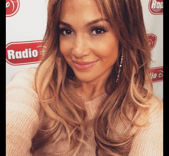 Jennifer Lopez a ajouté un selfie sur son compte Instagram, le 2 mars 2015.