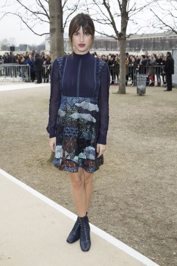 Jeanne Damas - People au défilé de mode "Valentino", collection prêt-à-porter automne-hiver 2015/2016, à Paris. Le 10 mars 2015