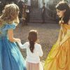 Sarah Michelle Gellar avec sa fille Charlotte et Whitney Avalon - Princess Rap Battle. Mars 2015