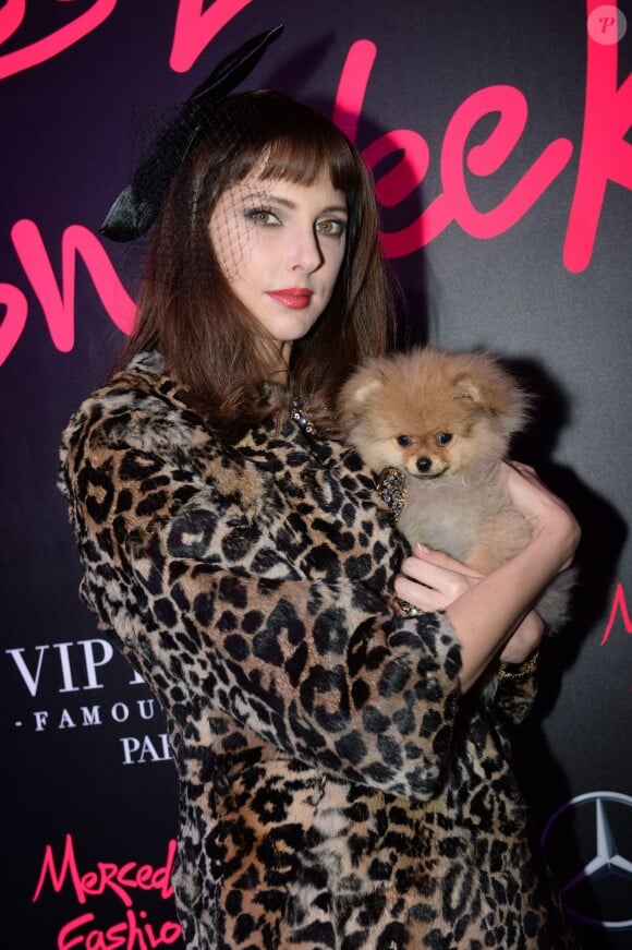 Exclusif - Frédérique Bel - Soirée Mercedes Love Fashion week au Vip Room à Paris le 10 mars 2015.