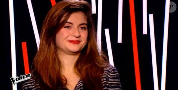 Estelle Mazzillo dans The Voice 4, sur TF1, le samedi 14 mars 2015
