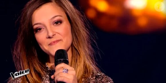Camille Lellouche dans The Voice 4, sur TF1, le samedi 14 mars 2015.