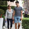 Novak Djokovic et sa belle Jelena Ristic promènent leurs chiens à West Hollywood, le 10 mars 2015
