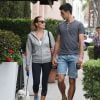 Novak Djokovic accompagné de sa belle Jelena Ristic promène ses chiens à West Hollywood, le 10 mars 2015