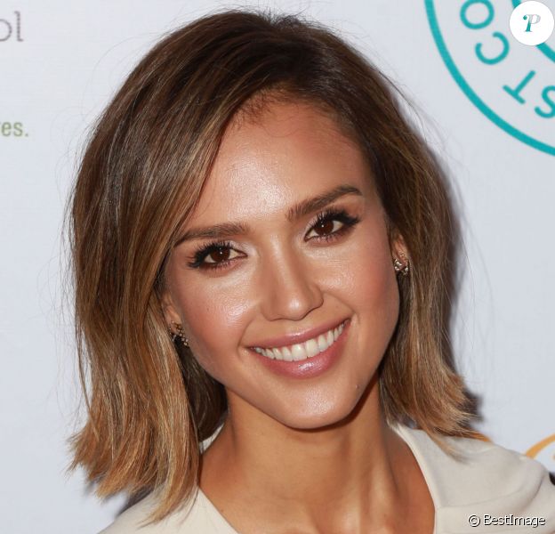 Jessica Alba - People au dîner "The Independent School Alliance For Minority Affairs Impact Awards" à Beverly Hills, le 17 mars 2015.
