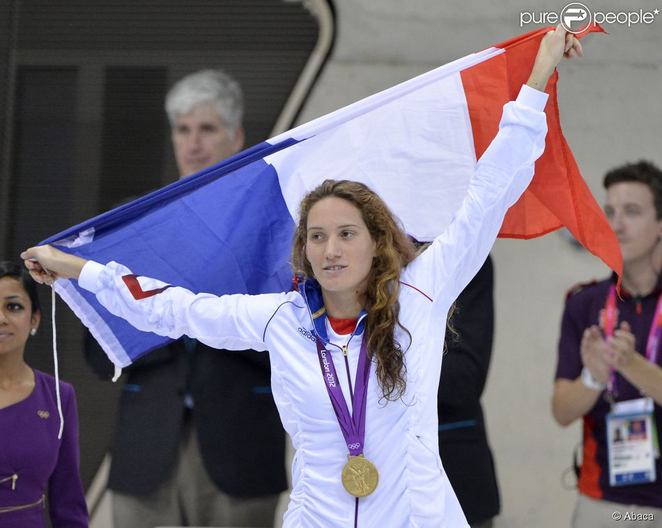  Camille Muffat apr&amp;egrave;s sa victoire aux JO de Londres sur 400 m nage libre, le 29 juillet 2012 &amp;agrave; Londres 