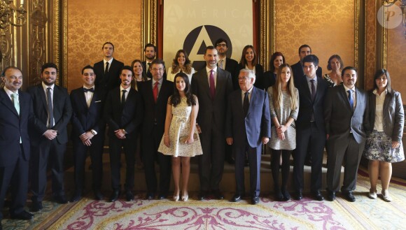 Le roi Felipe VI d'Espagne offrait le 17 mars 2015 un déjeuner dans le cadre du Xe Congrès ibéro-américain de journalisme, à la Maison de l'Amérique à Madrid.