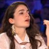 Yael Naim, très émue et en larmes, sur le plateau d'On n'est pas couché sur France 2, le samedi 21 mars 2015.