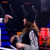 Sharon Laloum, Camille Lellouche et Law, le 28 mars 2015 dans l'épreuve finale de The Voice 4 sur TF1.