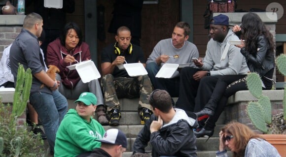Sung Kang, Ludacris, Paul Walker et Michelle Rodriguez sur le tournage de Fast and Furious 6 à Los Angeles, le 2 décembre 2012.