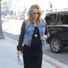 Molly Sims enceinte se rend dans une pharmacie de Beverly Hills, Los Angeles, le 23 mars 2015
