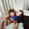 Molly Sims et son fils Brooks sur Instagram, le 19 mars 2015