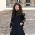  La chanteuse Lorde (habill&eacute;e en Dior) - People au d&eacute;fil&eacute; de mode "Christian Dior", collection pr&ecirc;t-&agrave;-porter automne-hiver 2015/2016, &agrave; Paris. Le 6 mars 2015  