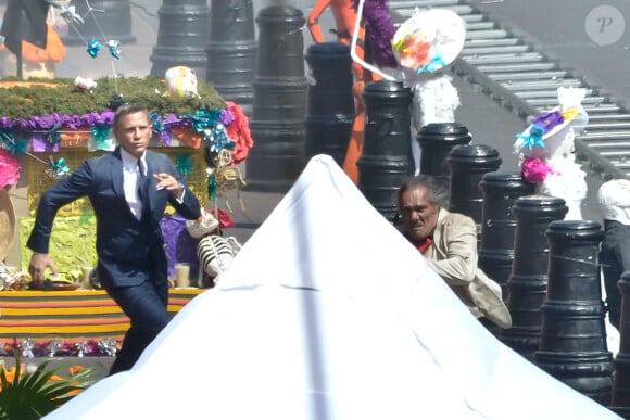 Daniel Craig dans une séquence sportive de Spectre à Mexico le 25 mars 2015.