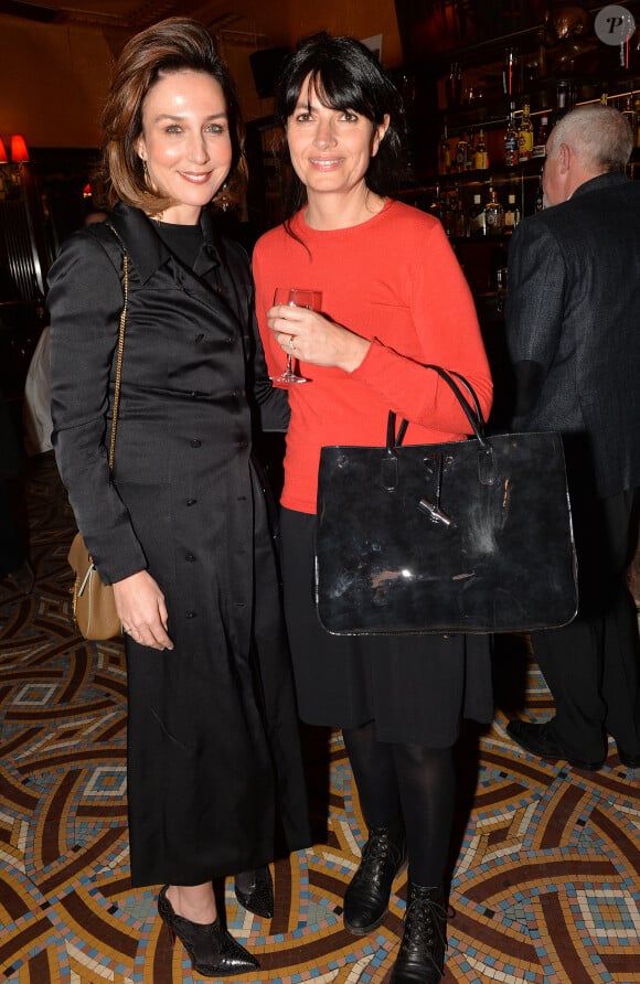 Elsa Zylberstein et Valérie Perrin  - Prix de la Closerie des Lilas 2015 à Paris, le 8 avril 2015