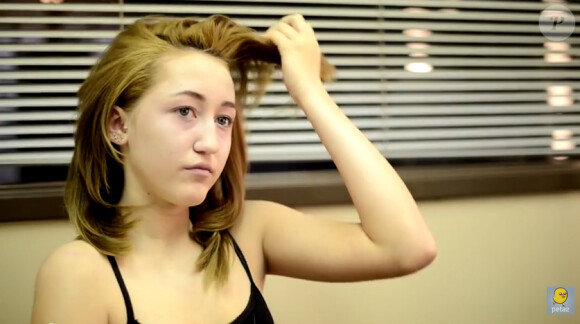 Noah Cyrus, la soeur de Miley Cyrus est interviewée par la PETA à propos de la dissection et s'insurge contre cette pratique. Le 8 avril 2015 sur Youtube