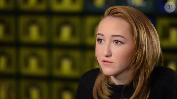 Noah Cyrus, la soeur de Miley Cyrus est interviewée par la PETA à propos de la dissection et s'insurge contre cette pratique. Le 8 avril 2015 sur Youtube