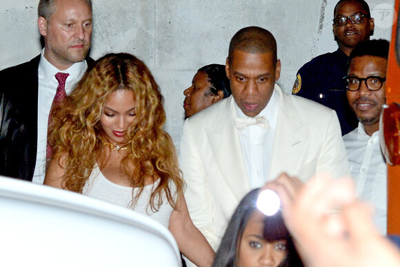 Beyoncé et son mari Jay-Z à la fête du mariage de Solange Knowles et Alan Ferguson sur le thème de "Mardi Gras" dans le quartier français de la Nouvelle-Orléans, le 16 novembre 2014.  