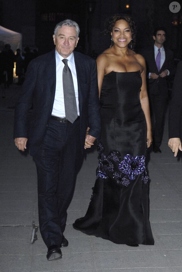 Robert de Niro et Grace Hightower assistent à la soirée Vanity Fair à la Cour suprême de New York, en veille d'ouverture du Festival de Tribeca. New York, le 14 avril 2015.