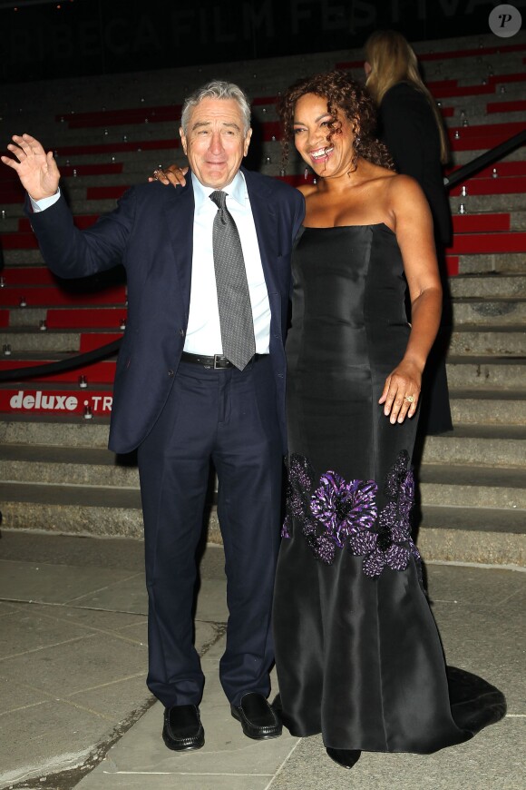 Robert de Niro et Grace Hightower assistent à la soirée Vanity Fair à la Cour suprême de New York, en veille d'ouverture du Festival de Tribeca. New York, le 14 avril 2015.