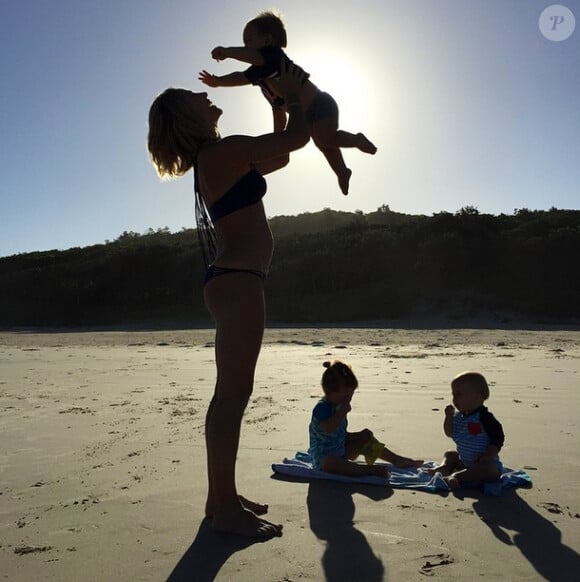 Elsa Pataky avec ses trois enfants, India et les jumeaux Tristan et Sasha. Photo Instagram du 4 mars 2015.