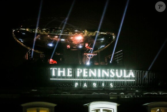 Ambiance - Inauguration de l'hôtel "The Peninsula" à Paris le 16 avril 2015.
