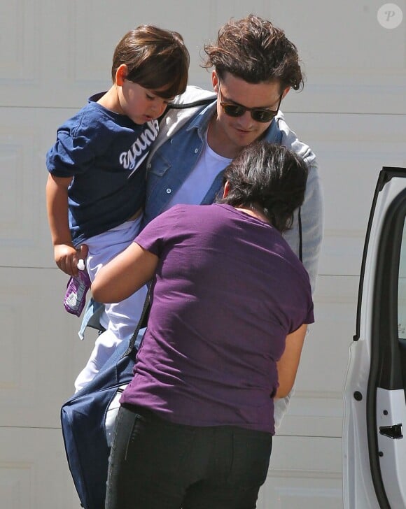 Semi-Exclusif - Miranda Kerr emmène son fils Flynn voir son père Orlando Bloom à Malibu, le 28 mars 2015