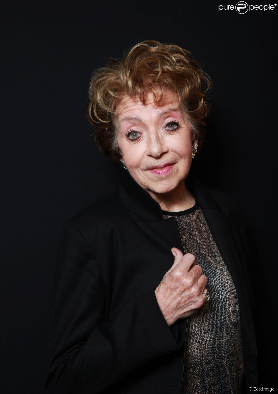 Archives - Marthe Mercadier en 2012