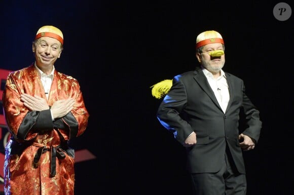 Chevallier et Laspalès se produisent sur la scène de l'Olympia pour le spectacle Vous reprendrez bien quelques sketches ? le jeudi 23 avril 2015.