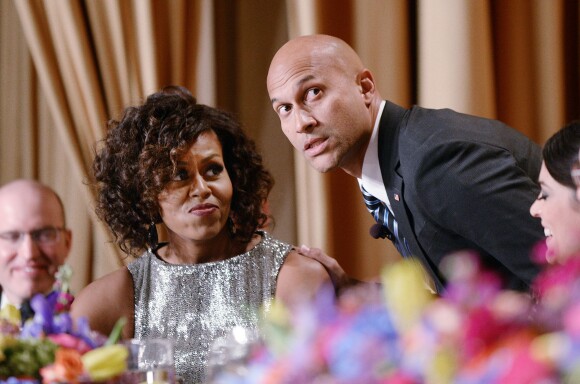 Michelle Obama et Keegan-Michael Key assistent au dîner de gala de l'association des Correspondants de la Maison Blanche à l'hôtel Hilton Washington. Washington, le 25 avril 2015.