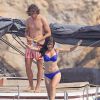 Sofia Hellqvist, fiancée du prince Carl Philip de Suède, en vacances avec lui à Ibiza en juillet 2014. C'est ce même bikini qu'elle portait fin avril 2015 lors de son enterrement de vie de jeune fille sur les rives du lac Mälar.