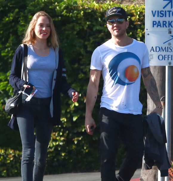 Ryan Phillippe et Paulina Slagter se rendent à une réunion à l'école de Deacon le fils de l'acteur et Reese Witherspoon à Brentwood, le 8 mars 2015. 