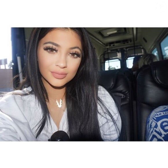 Kylie Jenner en voiture le 3 mai 2015