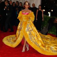 MET Gala 2015 : Rihanna, Anne Hathaway, Kate Hudson et les meilleurs looks