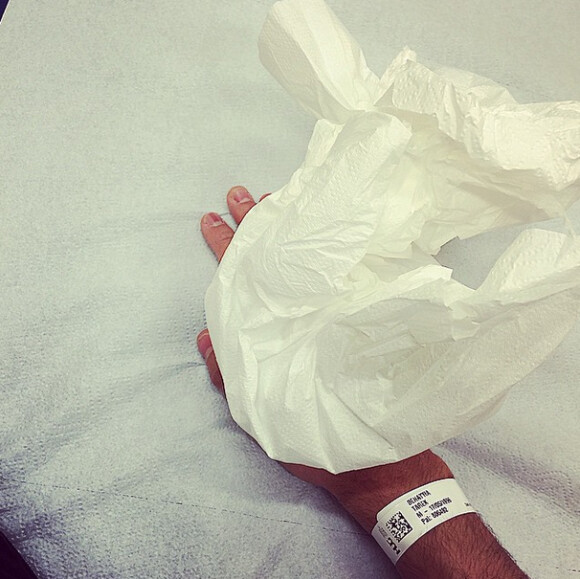 Tarek Benattia hospitalisé et blessé à la main droite : Après une bagarre ?