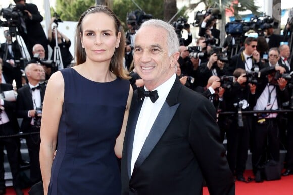 Alain Terzian et sa femme Brune de Margerie - Montée des marches du film "La Tête Haute" pour l'ouverture du 68e Festival du film de Cannes le 13 mai 2015.