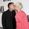 La chanteuse Pink et son mari Carey Hart - People au MBI Pop Music Awards à Los Angeles. Le 12 mai 2015