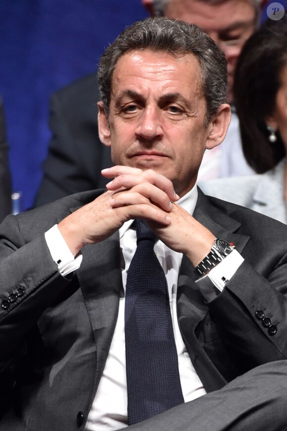 Nicolas Sarkozy participe à une réunion publique dans laquelle il donne les grandes lignes d'actions pour les prochaines élections régionales (où pour la région PACA, Christian Estrosi sera tête de liste), le 22 avril 2015.