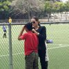 Exclusif - Angelina Jolie assiste, avec son fils Pax, au match de football de ses filles Shiloh et Zahara à Los Angeles. Le 16 mai 2015 