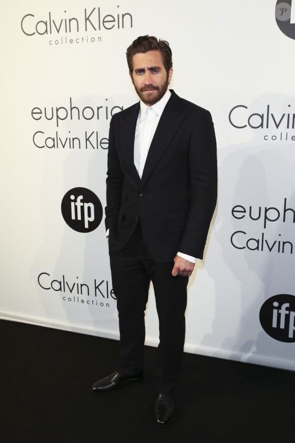Jake Gyllenhaal assiste à la soirée Calvin Klein, en marge du 68e Festival de Cannes. Cannes, le 18 mai 2015.