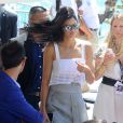  Cara Delevigne et Kendall Jenner ont d&eacute;jeuner sur la plage du Martinez lors du 68&egrave;me festival international du film de Cannes. Le 20 mai 2015&nbsp; 