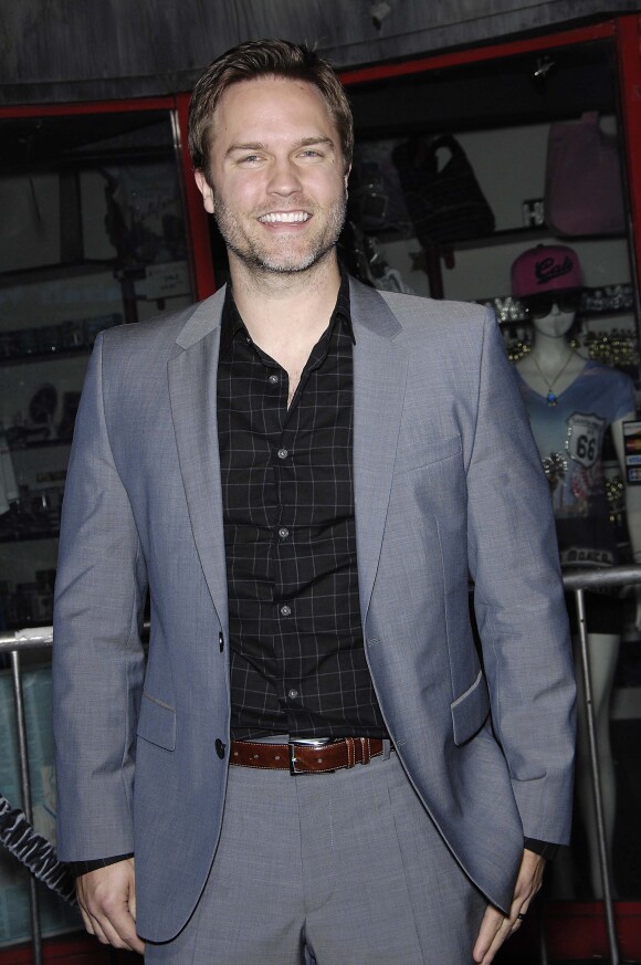 Scott Porter à la première du film "Jupiter Ascending" à Hollywood, le 2 février 2015. 