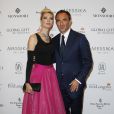 Nikos Aliagas et sa compagne Tina Grigoriou - Photocall au dîner du Global Gift Gala, organisé au Four Seasons Hôtel George V à Paris, le 25 mai 2015.