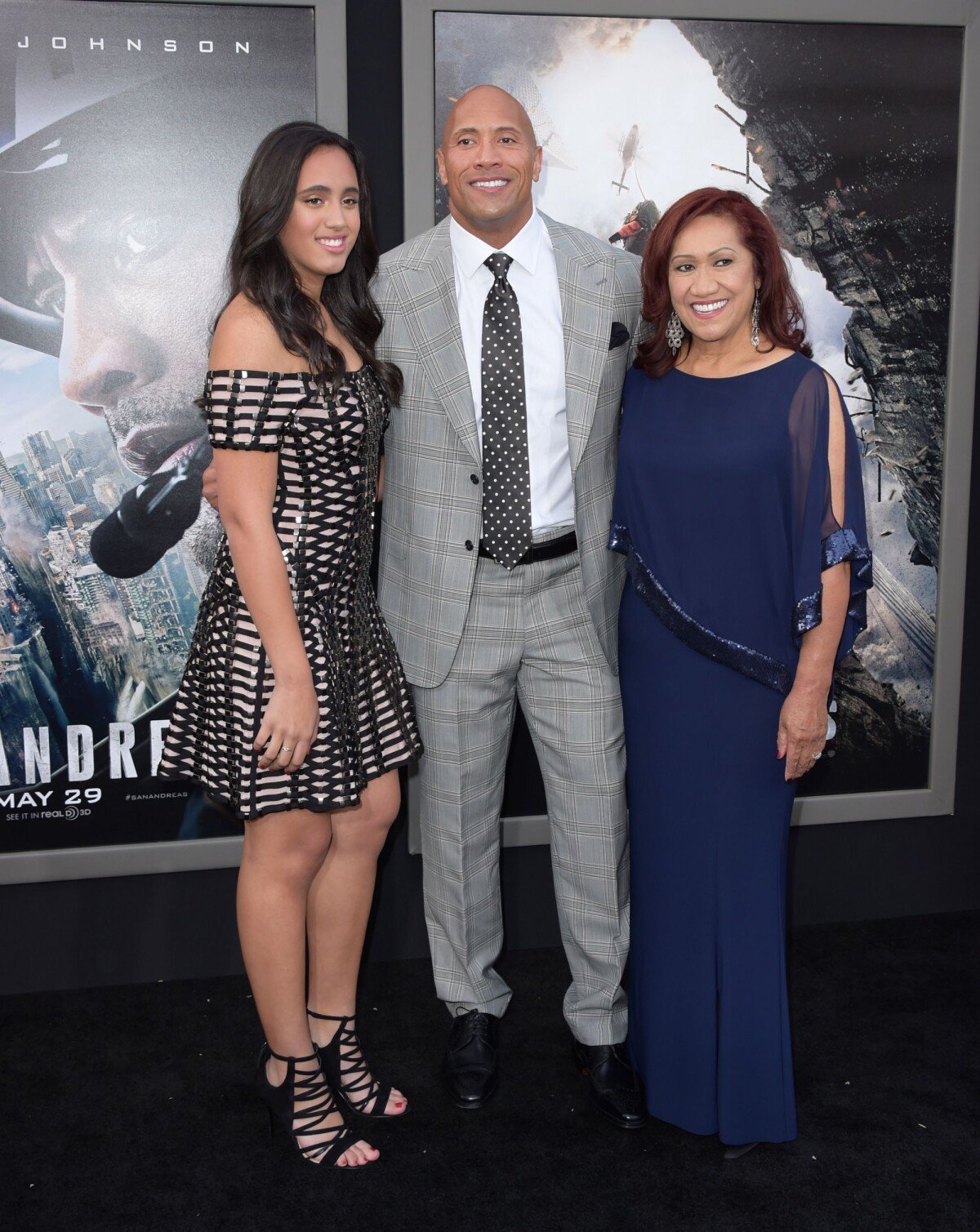 Photo : Dwayne Johnson with his daughter and mother attends The Warner ...