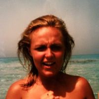 Valérie Damidot : Epaules dénudées en bord de mer, un joli cliché de 1988...