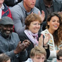 Roland-Garros : Jo-Wilfried Tsonga cartonne devant sa jolie Noura et ses parents