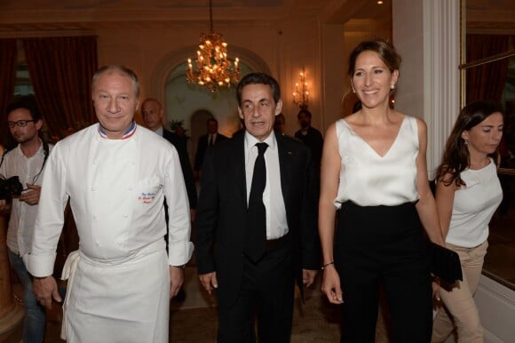 Le chef Eric Fréchon, Maud Fontenoy et Nicolas Sarkozy - Gala de charité annuel de la Fondation Maud Fontenoy à l'hôtel Bristol à Paris, le 4 juin 2015.