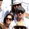 Jean Dujardin et sa compagne Nathalie Péchalat lors de la finale des Internationaux de France à Roland-Garros, le 7 juin 2015 à Paris