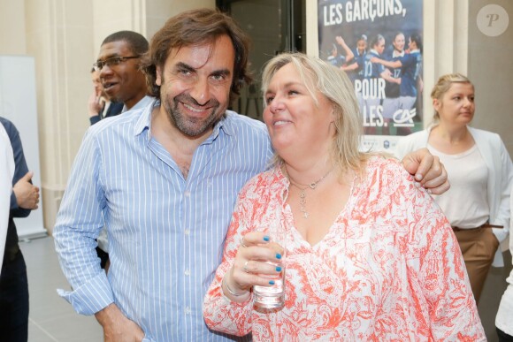 André Manoukian et Valérie Damidot - Tournoi de babyfoot à l'occasion de la 7e coupe du monde de football féminin au Village by CA à Paris le 8 juin 2015.
